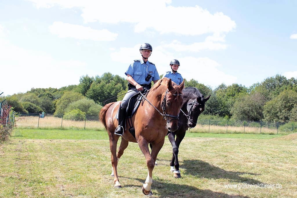Sommerfest-Polizeioldtimer-Museum_2012 (249).jpg